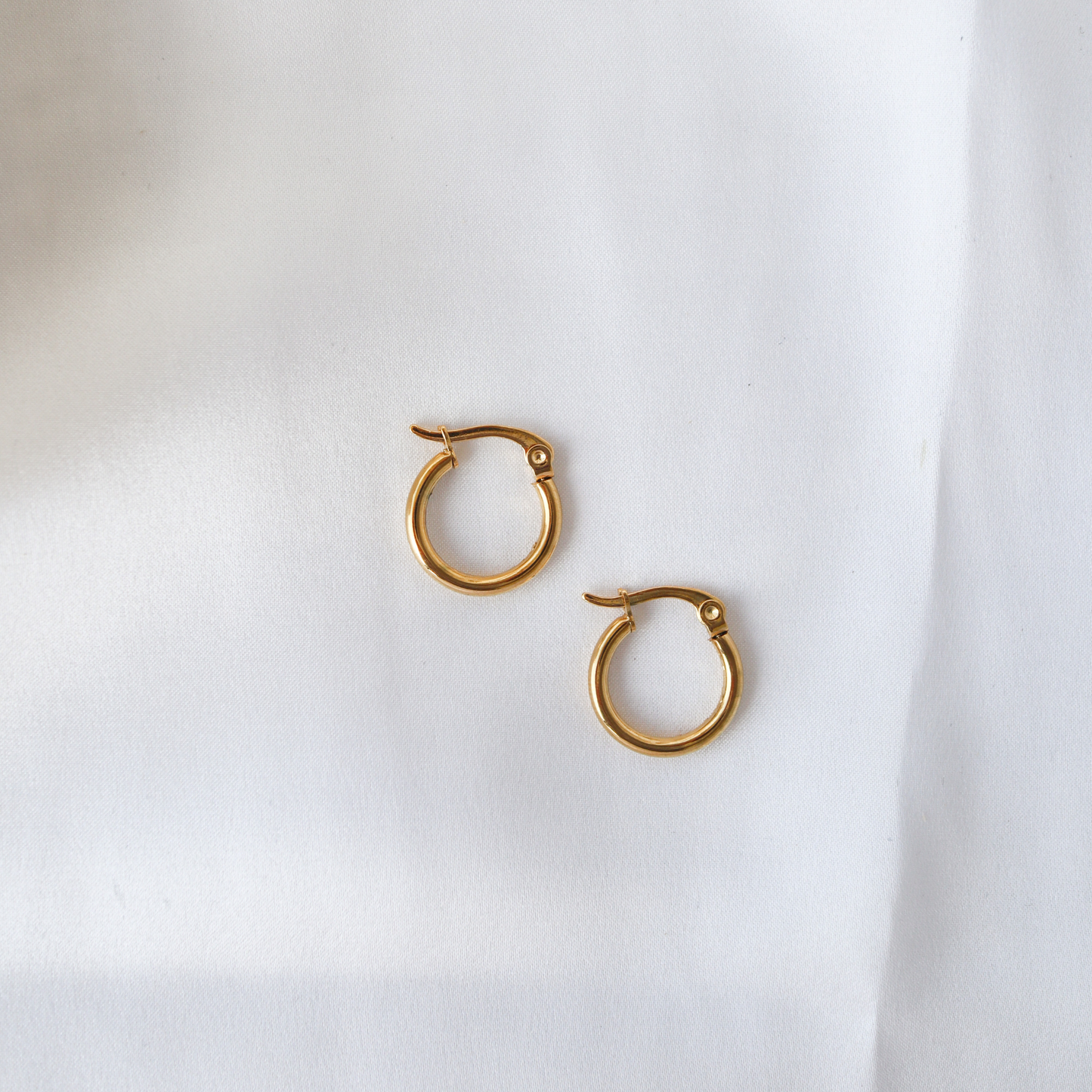 The Simple Everyday Hoops