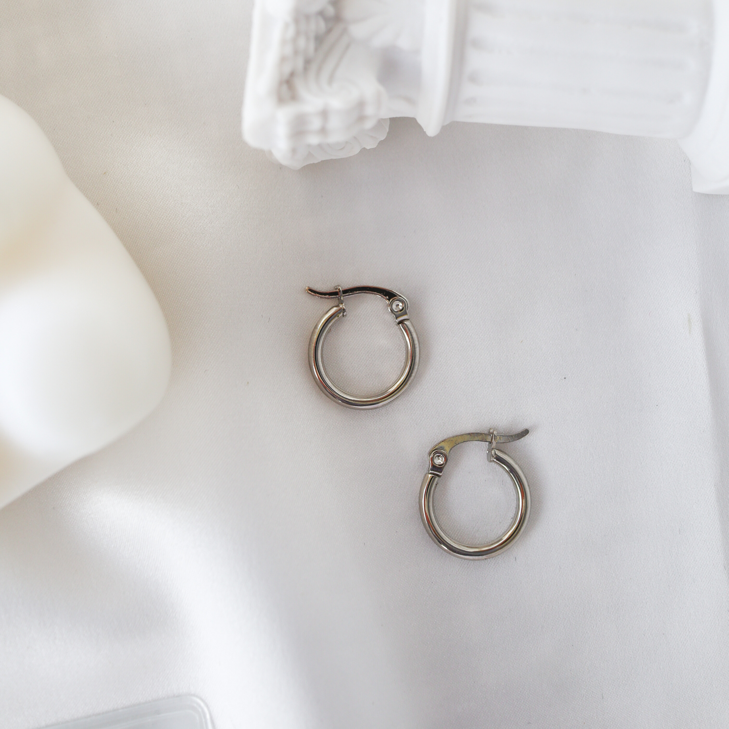 The Simple Everyday Hoops