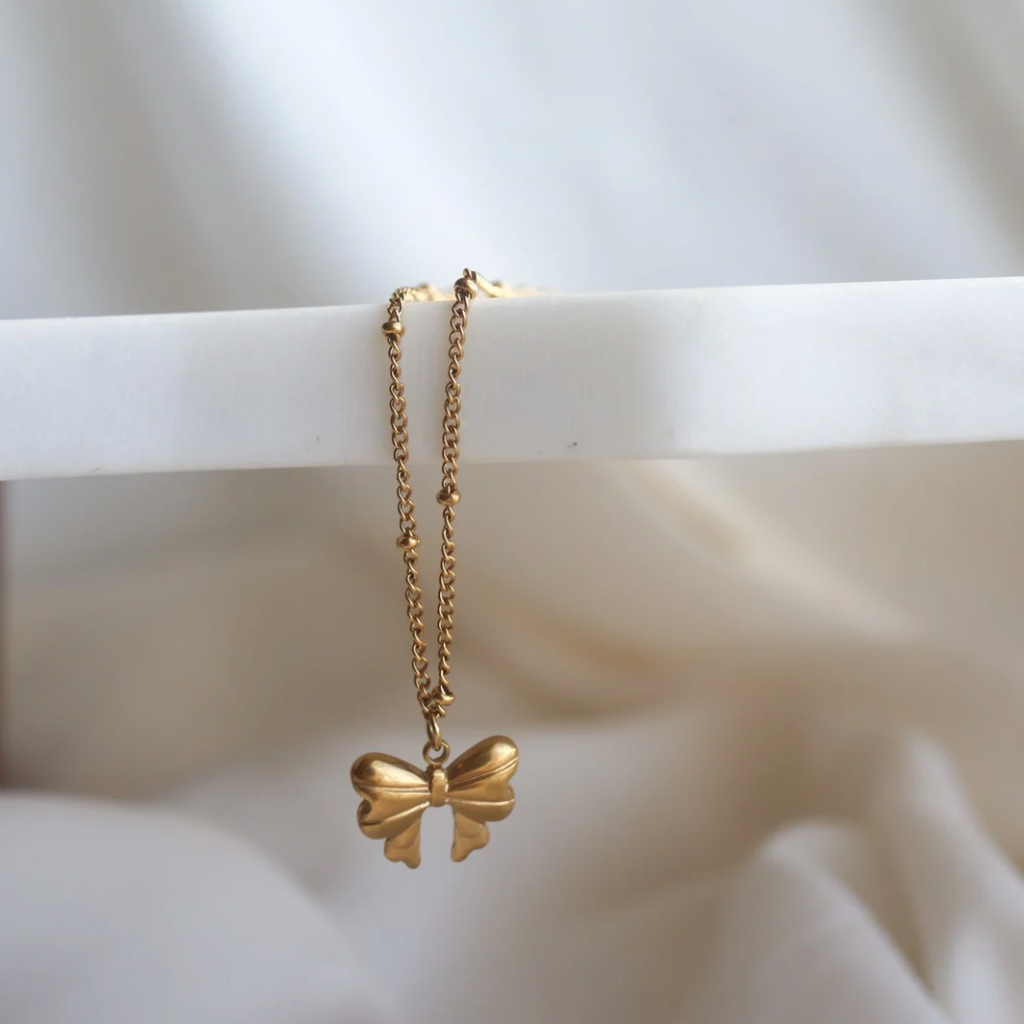Lucia Bow Ring