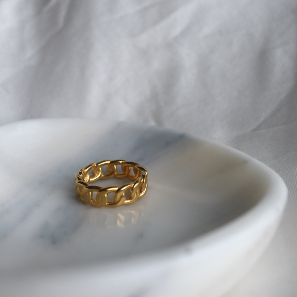 Link Gold Ring