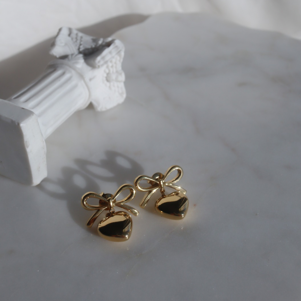 Alma Heart Bow earrings